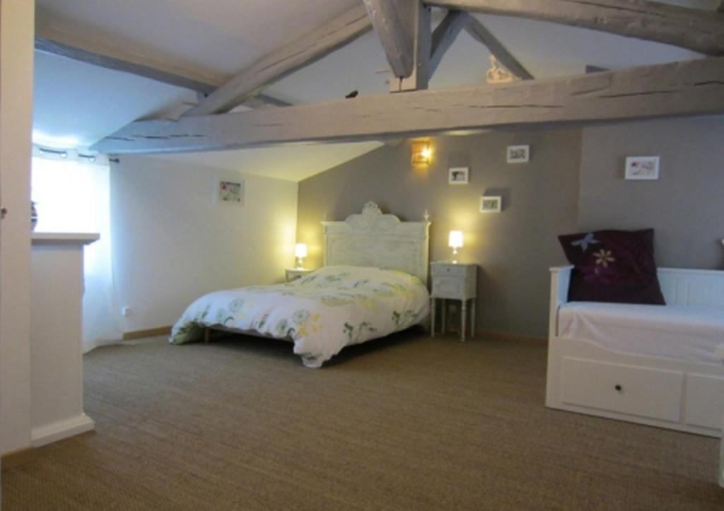Bed and Breakfast Relais De La Riniere Le Landreau Pokoj fotografie