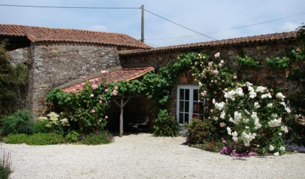 Bed and Breakfast Relais De La Riniere Le Landreau Exteriér fotografie